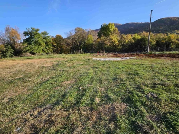 Парцел в Правец - 600 кв.м за 42 €/кв.м - Снимка #1