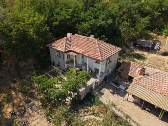 Къща в с. Левка, Област Хасково - 120 кв.м за 204 €/кв.м - Снимка #1