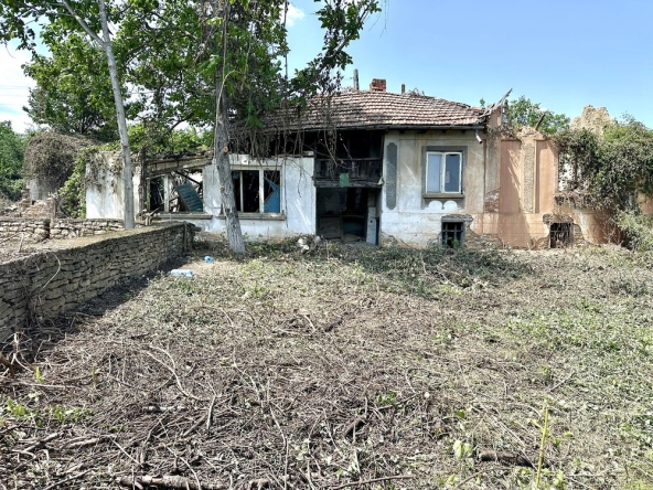 Къща в с. Дъскот, Област Велико Търново - 70 кв.м за 143 €/кв.м - Снимка #1