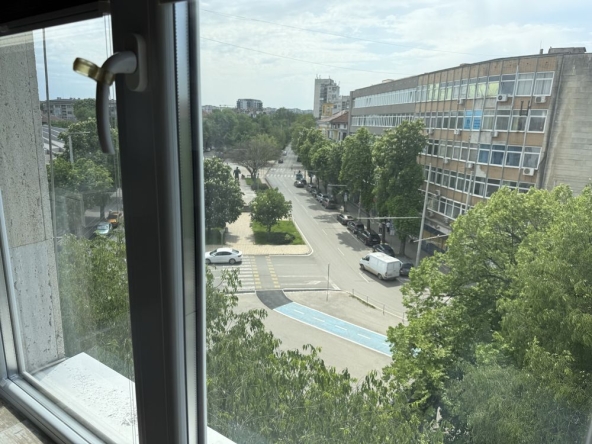 Двустаен апартамент в Русе, Център - 25 кв.м за 1326 €/кв.м - Снимка #1