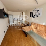 Дава се под наем Двустаен апартамент в Варна, Бриз - 65 кв.м за 428.91 € - Снимка #1