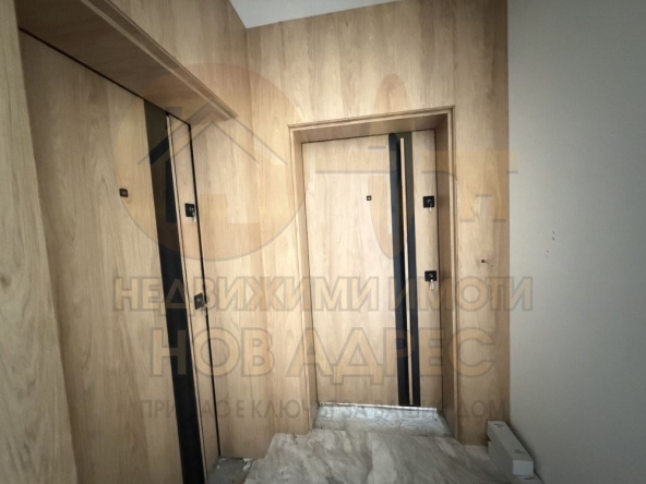 Тристаен апартамент в Търговище, Боровец - 90 кв.м за 845 €/кв.м - Снимка #1