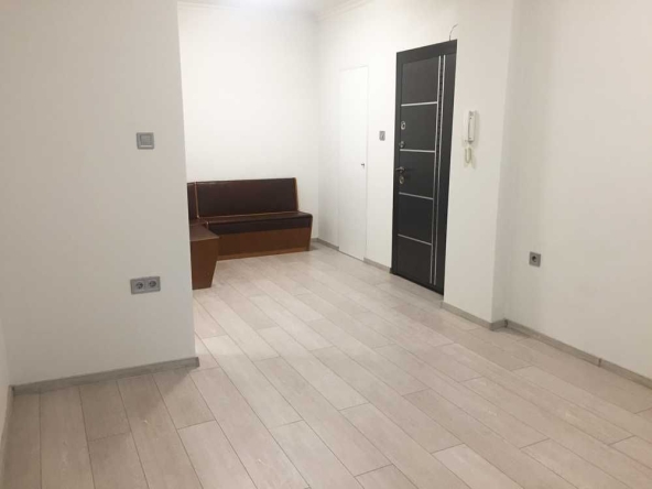 Дава се под наем Офис в София, Център - 51 кв.м за 600 € - Снимка #1