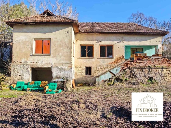 Парцел в с. Върбица, Област Велико Търново - 1044 кв.м за 15 €/кв.м - Снимка #1