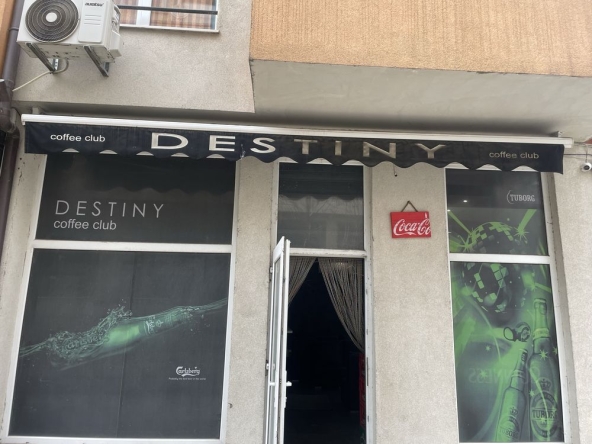 Заведение в Бургас, Меден рудник - зона В - 56 кв.м за 702 €/кв.м - Снимка #1