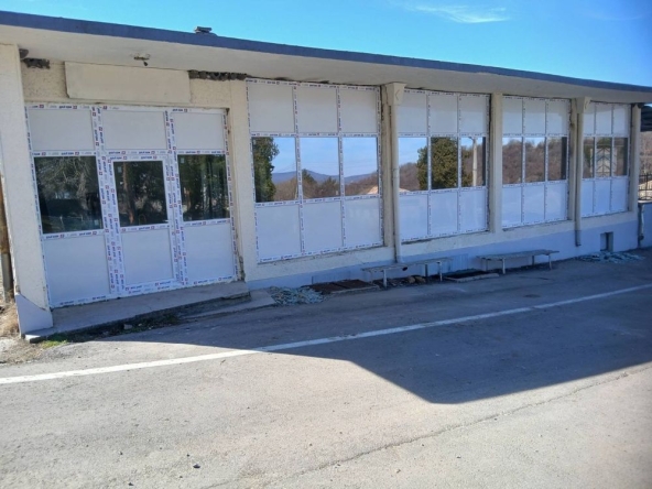 Дава се под наем Склад в Попово - 260 кв.м за 199.41 € - Снимка #1