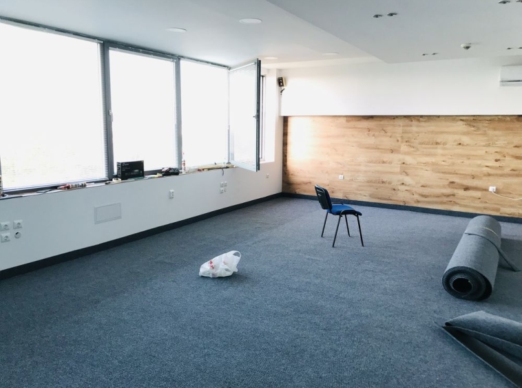 Дава се под наем Офис в Стара Загора, Център - 50 кв.м за 259.08 € - Снимка #1