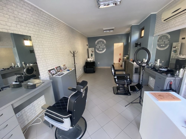Дава се под наем  в Приморско -  кв.м за 3062.04 € - Снимка #1