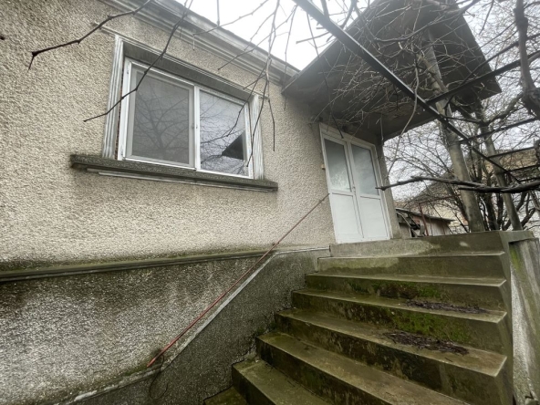 Къща в с. Старо Оряхово, Област Варна - 80 кв.м за 510 €/кв.м - Снимка #1