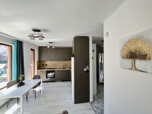 Дава се под наем Тристаен апартамент в София, Манастирски ливади - 78 кв.м за 847.62 € - Снимка #1