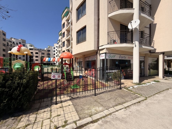 Дава се под наем Заведение в к.к. Слънчев бряг - 130 кв.м за 5984.34 € - Снимка #1