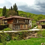 Парцел в с. Свежен, Област Пловдив - 2000 кв.м за 9 €/кв.м - Снимка #1