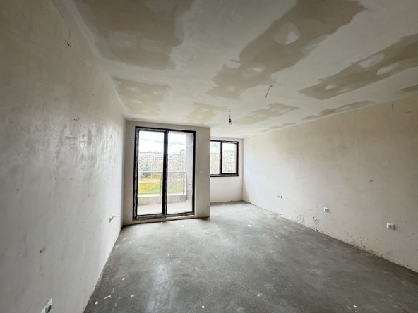 Едностаен апартамент в Казанлък - 41 кв.м за 858 €/кв.м - Снимка #1