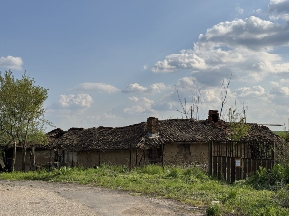 Къща в с. Щръклево, Област Русе - 100 кв.м за 136 €/кв.м - Снимка #1