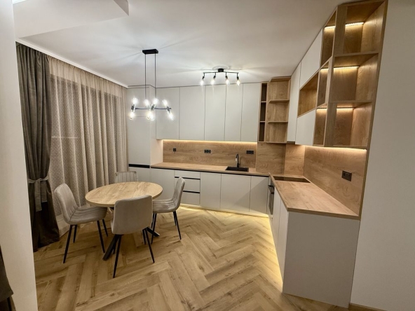 Дава се под наем Двустаен апартамент в Пловдив, Тракия - 73 кв.м за 618.12 € - Снимка #1