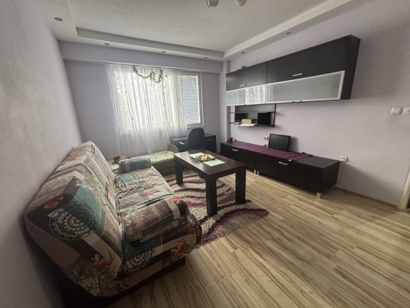 Дава се под наем Двустаен апартамент в Габрово, Младост - 65 кв.м за 239.19 € - Снимка #1