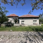 Къща в с. Петревене, Област Ловеч - 105 кв.м за 219 €/кв.м - Снимка #1