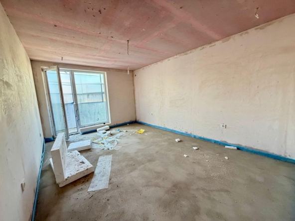 Тристаен апартамент в Търговище, Вароша - 96 кв.м за 632 €/кв.м - Снимка #1
