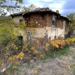 Къща в с. Овчарово, Област Търговище - 2000 кв.м за 8 €/кв.м - Снимка #1