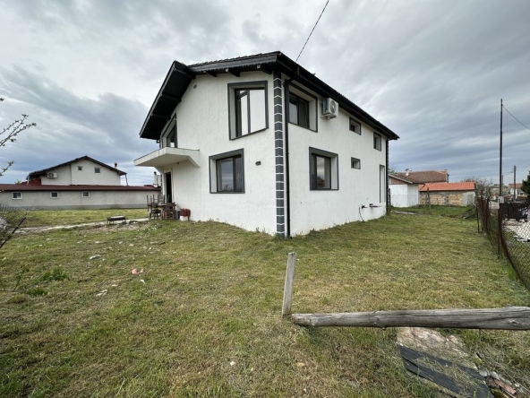 Къща в с. Великденче, Област Търговище - 120 кв.м за 553 €/кв.м - Снимка #1