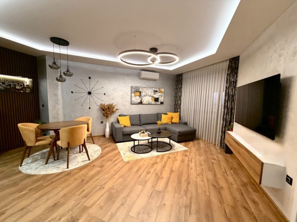 Двустаен апартамент в Пловдив, Младежки Хълм - 82 кв.м за 1493 €/кв.м - Снимка #1