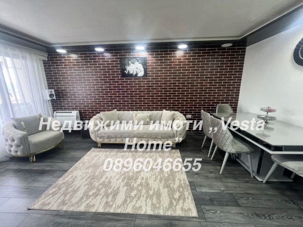 Тристаен апартамент в Казанлък - 90 кв.м за 737 €/кв.м - Снимка #1
