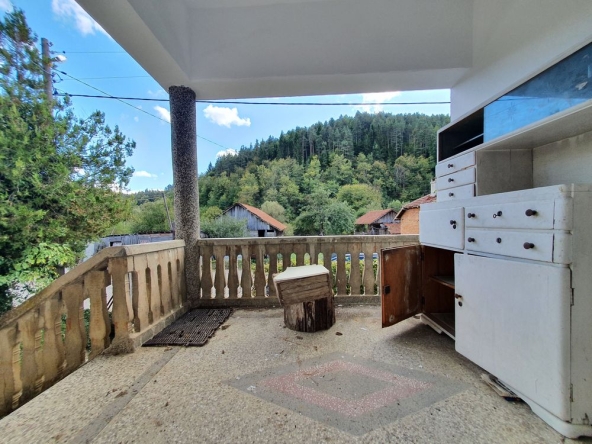 Къща в с. Дрента, Област Велико Търново - 100 кв.м за 650 €/кв.м - Снимка #1