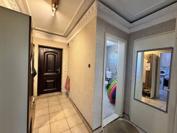 Двустаен апартамент в Ловеч, Широк център - 60 кв.м за 917 €/кв.м - Снимка #1