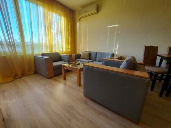Дава се под наем Двустаен апартамент в Бургас, Изгрев - 56 кв.м за 204 € - Снимка #1