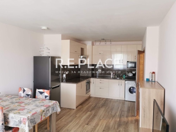 Дава се под наем Двустаен апартамент в Варна, Младост 2 - 55 кв.м за 459 € - Снимка #1