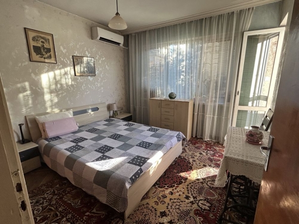 Дава се под наем Тристаен апартамент в София, Редута - 120 кв.м за 600 € - Снимка #1