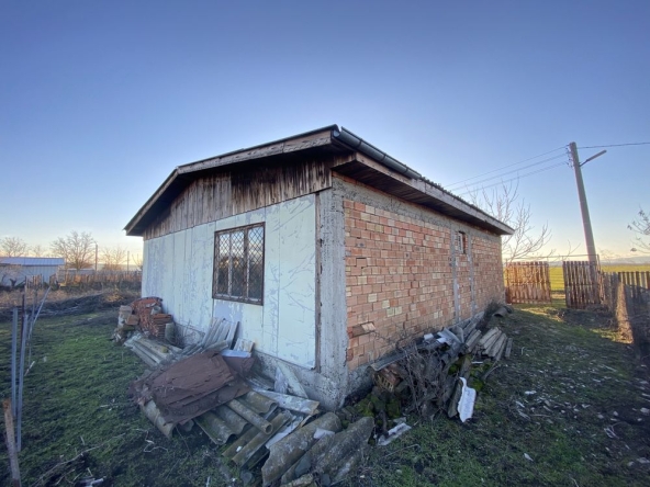 Къща в Карнобат - 100 кв.м за 217 €/кв.м - Снимка #1