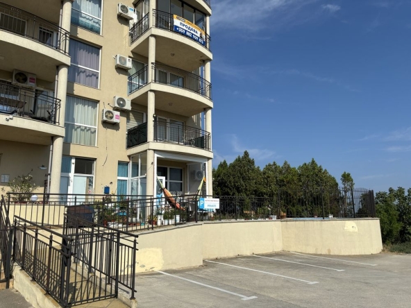 Дава се под наем Двустаен апартамент в Добрич, Христо Ботев - 50 кв.м за 255 € - Снимка #1