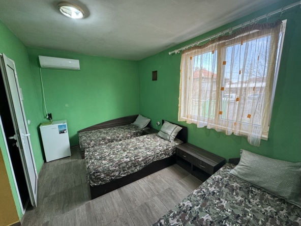 Дава се под наем  в с. Казичене, Област София-град - 60 кв.м за 7.14 € - Снимка #1