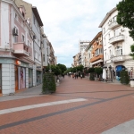 Двустаен апартамент в Варна, Погреби - 89 кв.м за 2461 €/кв.м - Снимка #1