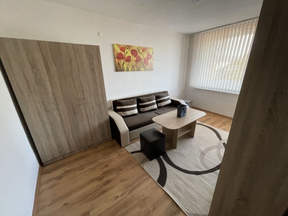 Дава се под наем Едностаен апартамент в Казанлък - 40 кв.м за 193.8 € - Снимка #1