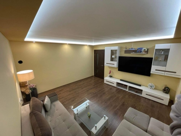 Къща в Перник, Рудничар - 70 кв.м за 1429 €/кв.м - Снимка #1