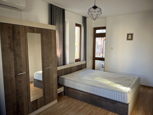 Дава се под наем Двустаен апартамент в к.к. Дюни - 55 кв.м за 331.5 € - Снимка #1