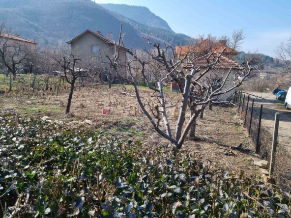 Парцел в Дупница - 524 кв.м за 97 €/кв.м - Снимка #1