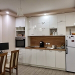 Дава се под наем Двустаен апартамент в Варна, Левски - 72 кв.м за 408 € - Снимка #1