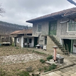 Къща в с. Веселиново, Област Шумен - 172 кв.м за 128 €/кв.м - Снимка #1