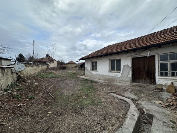 Къща в Горна Оряховица - 50 кв.м за 398 €/кв.м - Снимка #1