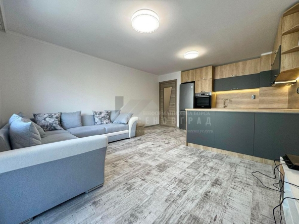 Тристаен апартамент в Асеновград - 107 кв.м за 1309 €/кв.м - Снимка #1