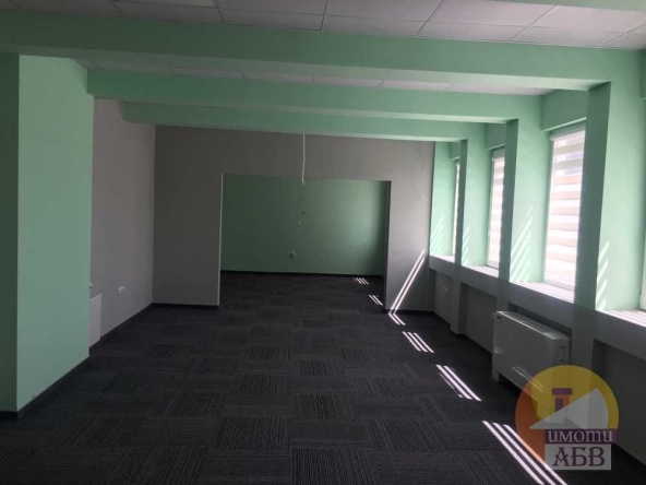 Офис в Велико Търново, Център - 230 кв.м за 1200 €/кв.м - Снимка #1