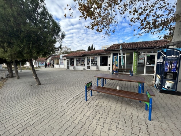 Дава се под наем Магазин в Варна, Владислав Варненчик - 7 кв.м за 102 € - Снимка #1