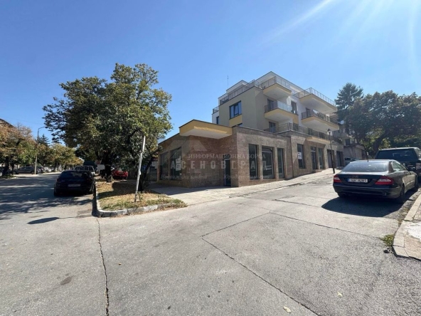 Магазин в Асеновград - 80 кв.м за 1339 €/кв.м - Снимка #1