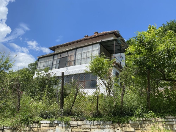 Къща в Берковица - 120 кв.м за 362 €/кв.м - Снимка #1