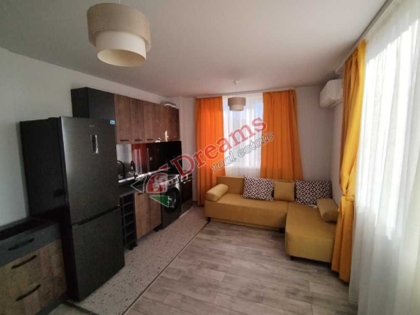 Дава се под наем Тристаен апартамент в Благоевград, Баларбаши - 70 кв.м за 357 € - Снимка #1