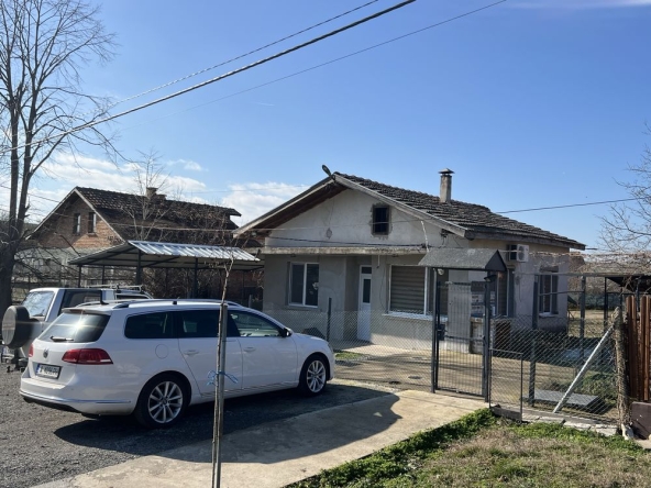 Къща в с. Полски извор, Област Бургас - 70 кв.м за 1286 €/кв.м - Снимка #1