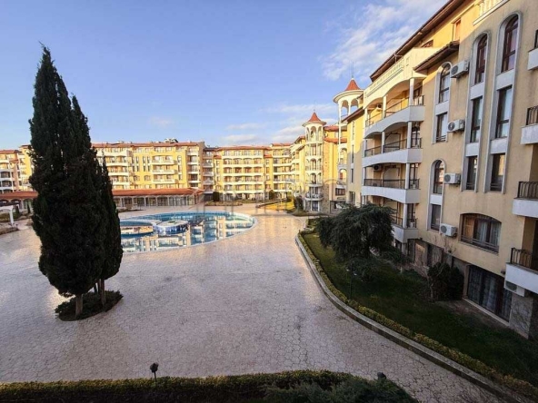 Двустаен апартамент в к.к. Слънчев бряг - 67 кв.м за 1105 €/кв.м - Снимка #1